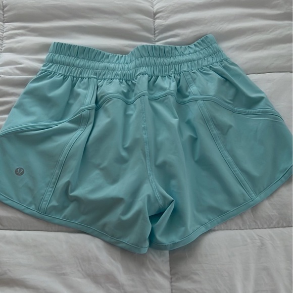 Lululemon - Picture 3 of 6